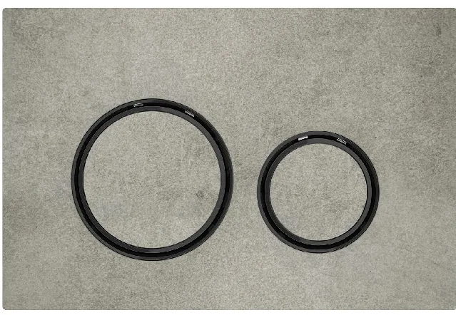 Geberit Sigma21 Betätigungsplatte für 2-Mengen-Spülung (weiß/ schwarzchrom, Betonoptik)