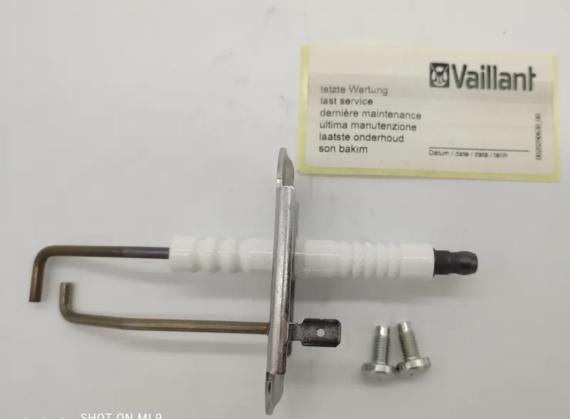 Vaillant Zündelektrode für VC-W 196 E, VKK 226-476, VSC..-C