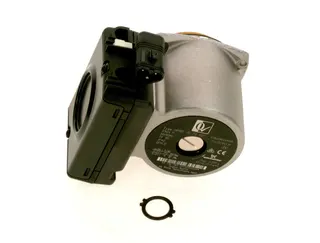 Junkers Ersatzteil TTNR: 87167652650 ET Pumpenmotor