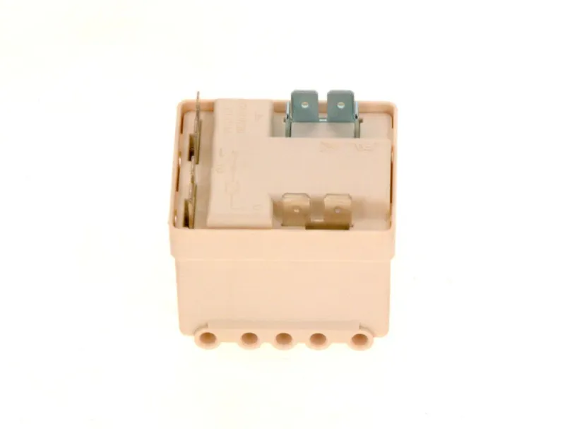 Junkers Ersatzteil TTNR: 87183105120 Relais