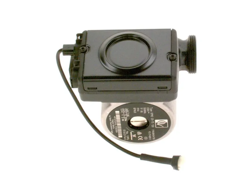 Junkers Ersatzteil TTNR: 8738204567 Pumpe Grundfos UPM2