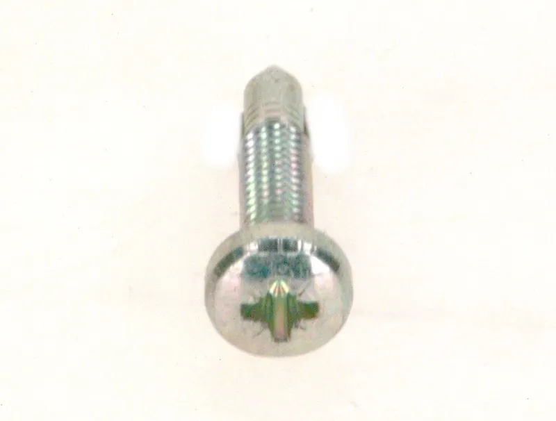 Junkers Ersatzteil TTNR: 87134030260 Schraube M5X22 (10x)
