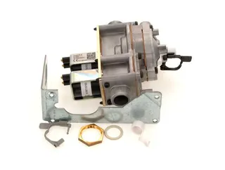 Junkers Ersatzteil Gasarmatur zu ZR/ZWR 18..24 -4 KE/KE(B)/AE/AME