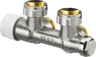 Oventrop Anschlussarmatur Multiblock T, an Heizkörper Eckform, mit 1/2" IG
