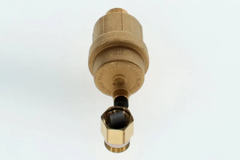 Junkers Ersatzteil TTNR: 87185050430 Schnellentlüfter 3/8"
