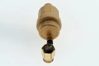 Junkers Ersatzteil TTNR: 87185050430 Schnellentlüfter 3/8"
