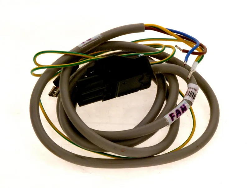 Junkers Ersatzteil TTNR: 87381225590 Kabel-Set
