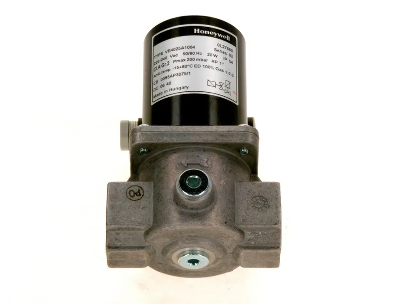 Junkers Ersatzteil TTNR: 87290112490 Sicherheitsventil 1"