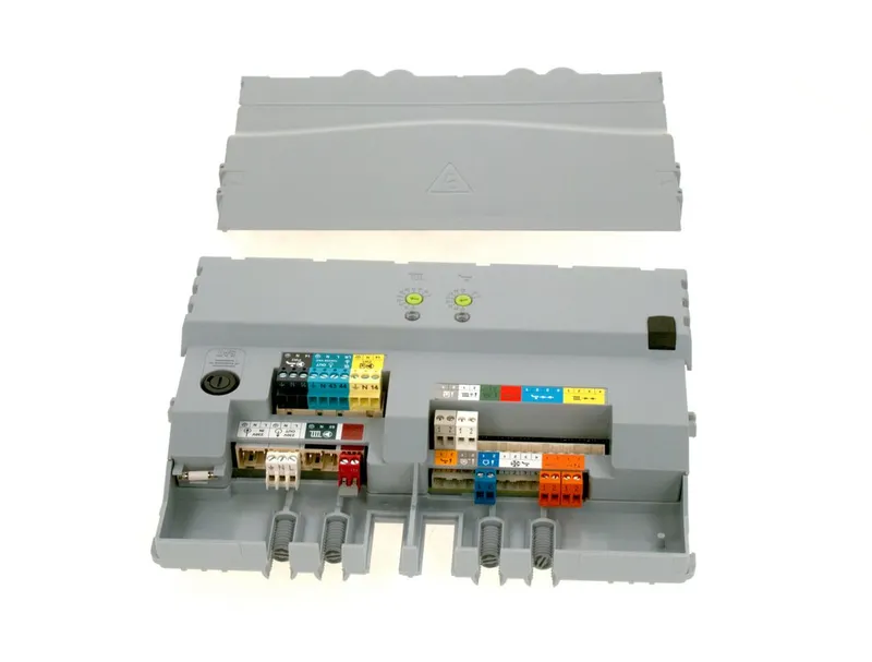 BOSCH Ersatzteil TTNR: 8716118139 Regelgerät,Regler Bosch