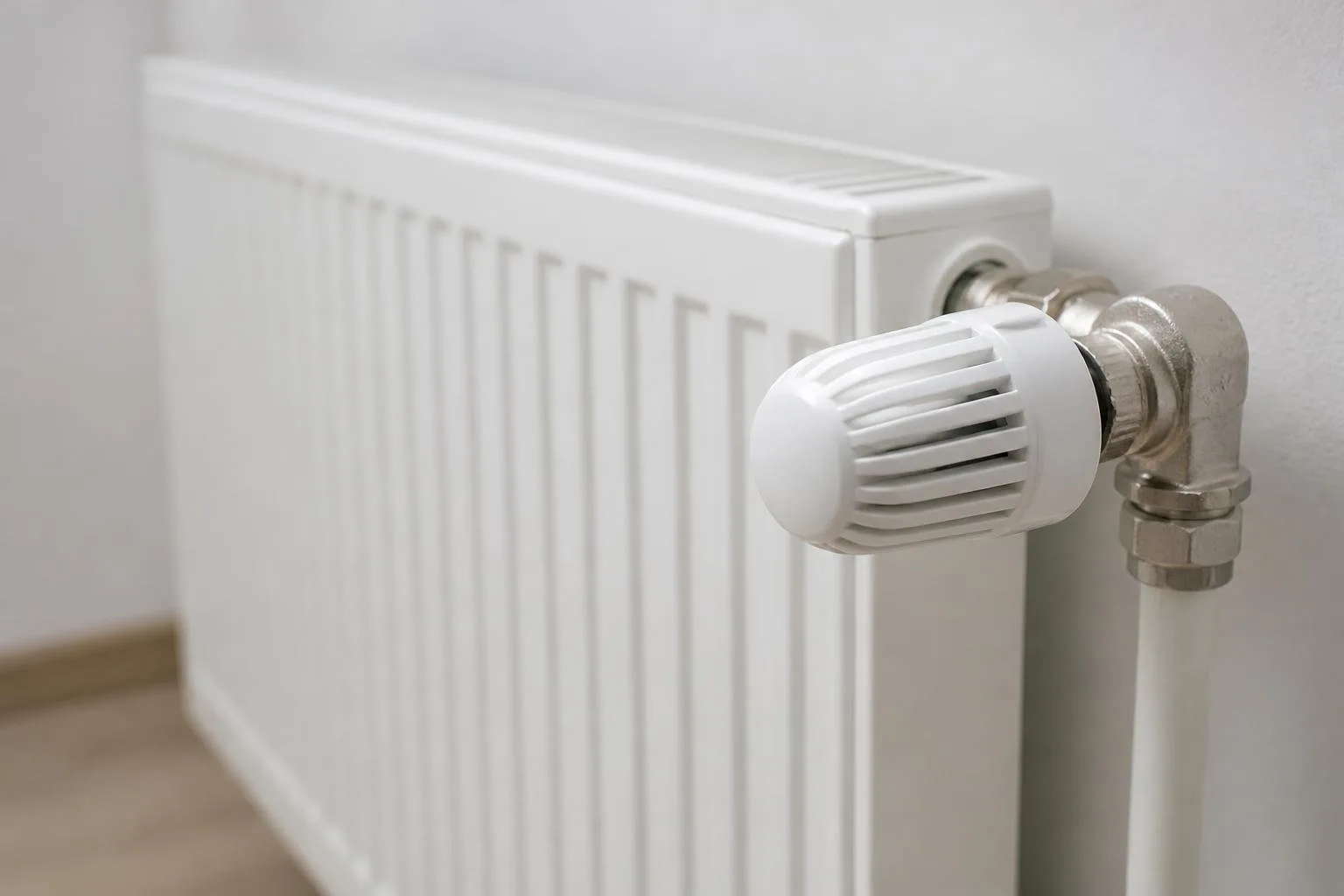 Thermostatkopf an einem Heizkörper